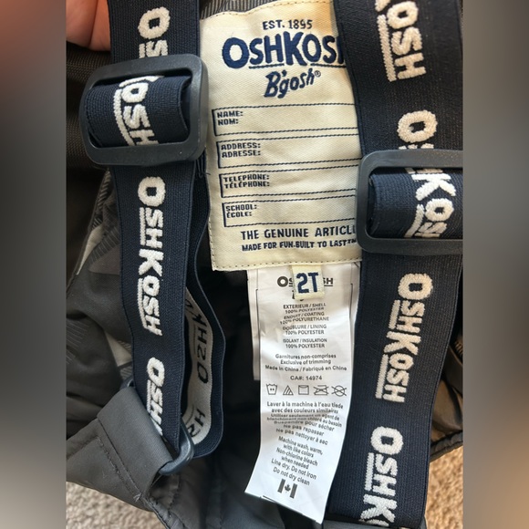 Carter‘s 2-piece snowsuits with hat brand new 2T - Picture 3 of 5